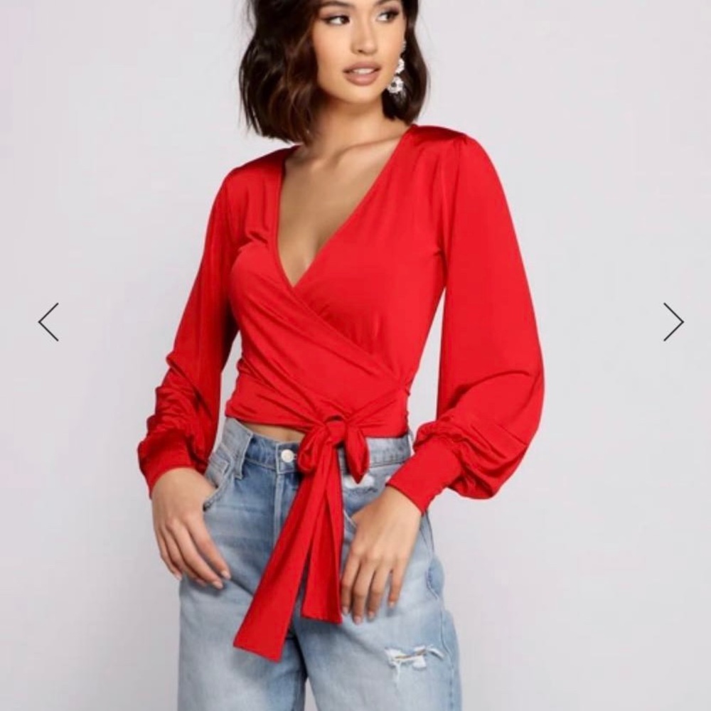 BRAND NEW Windsor top